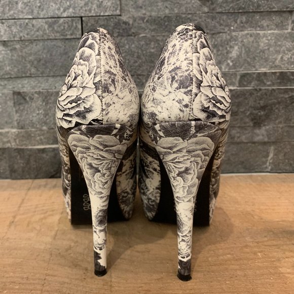 JF Floral Print Heels - Picture 6 of 8